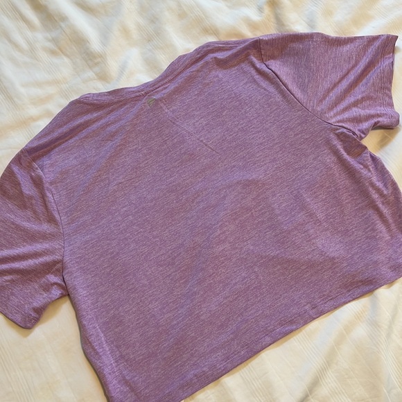 Fabletics cropped shirt - Picture 4 of 5